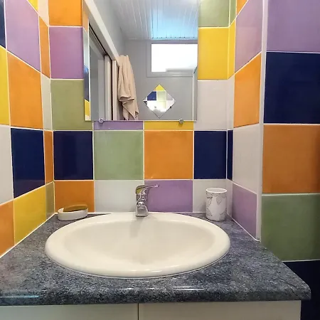 Bel 2 Renove Face Avec Balcon Et Wifi - - Fr-1-323-273 Apartment *